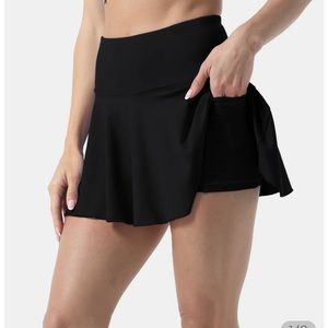 Halara tennis skirt